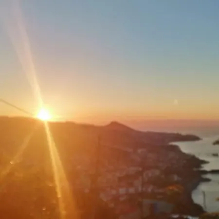Vista Mar Camara de Lobos